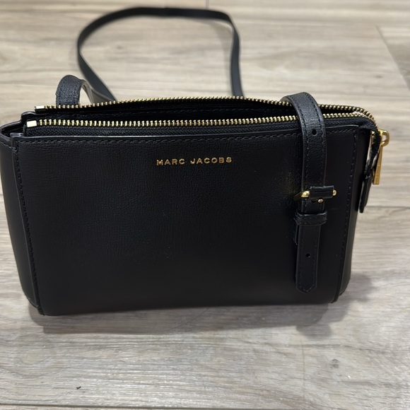 Marc Jacobs The Commuter Crossbody - Picture 1 of 14